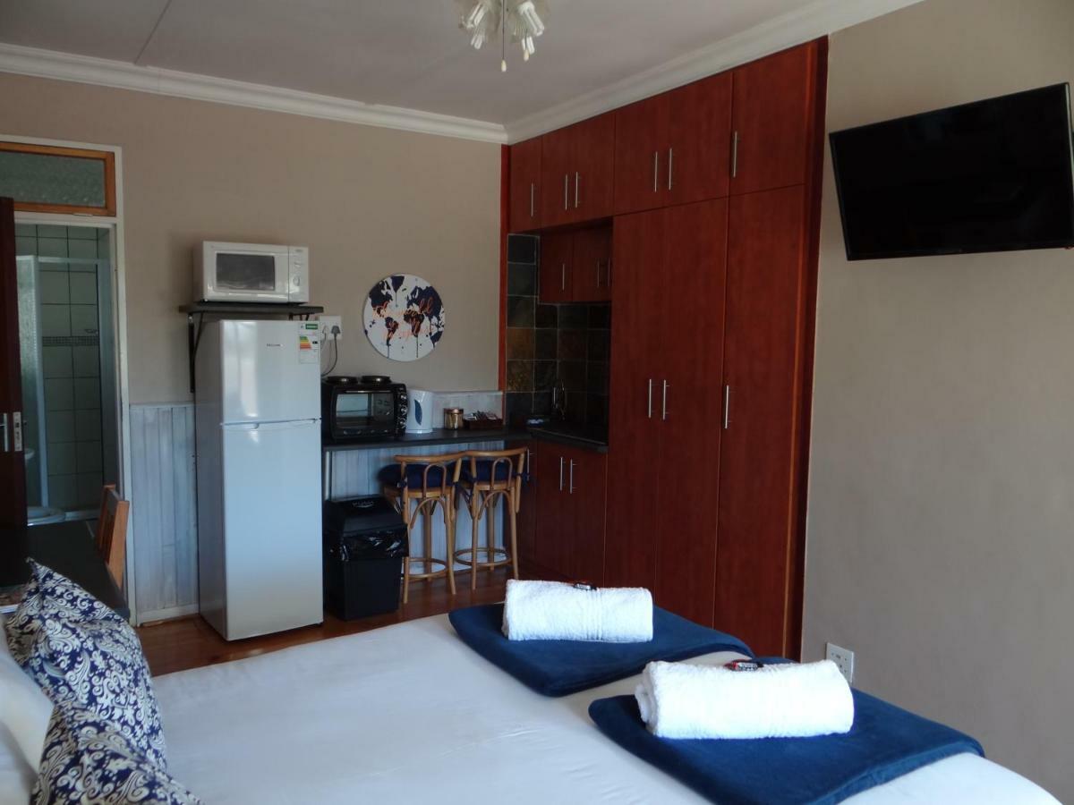 Credo Guest House Bloemfontein Esterno foto