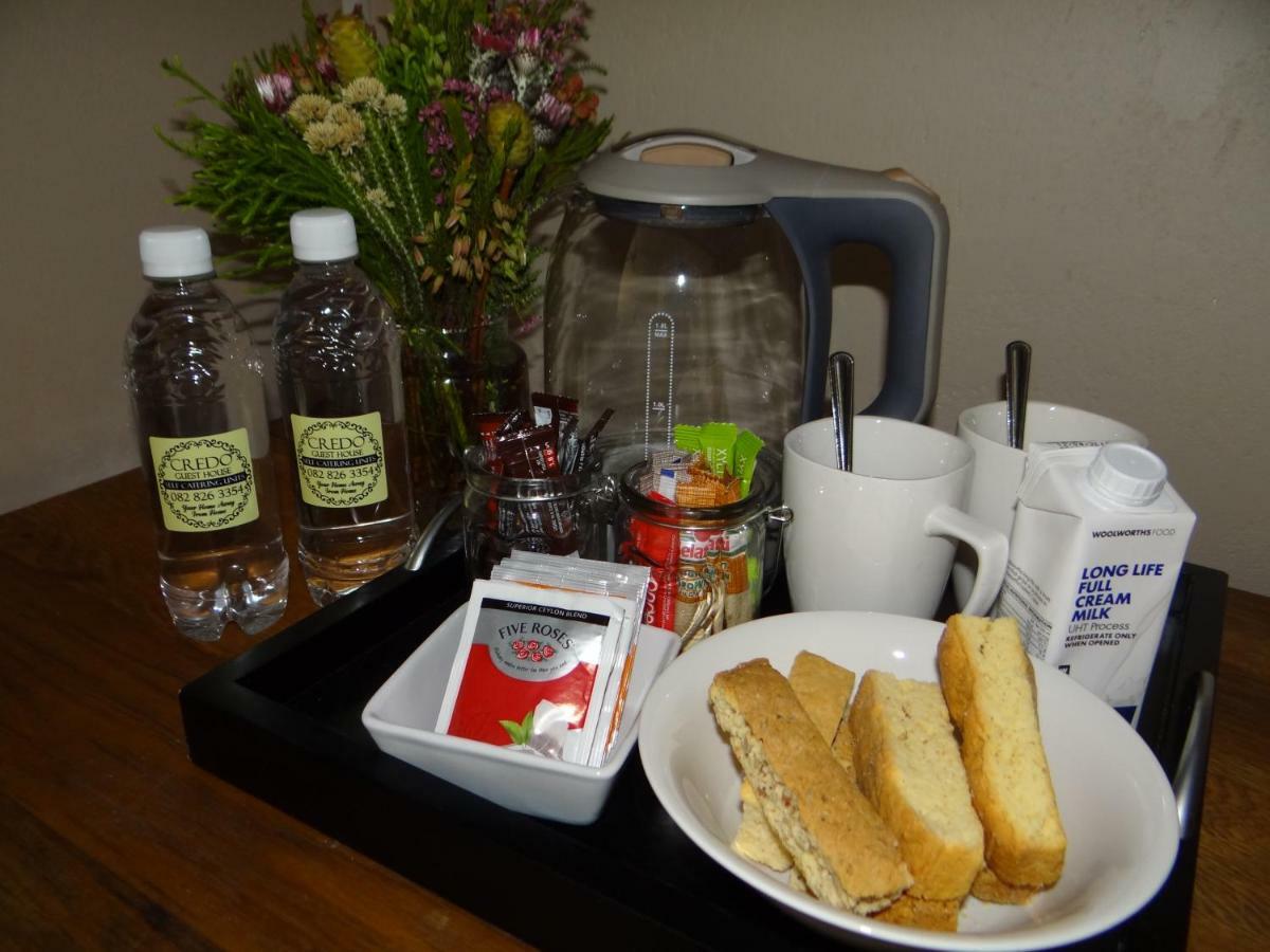 Credo Guest House Bloemfontein Esterno foto