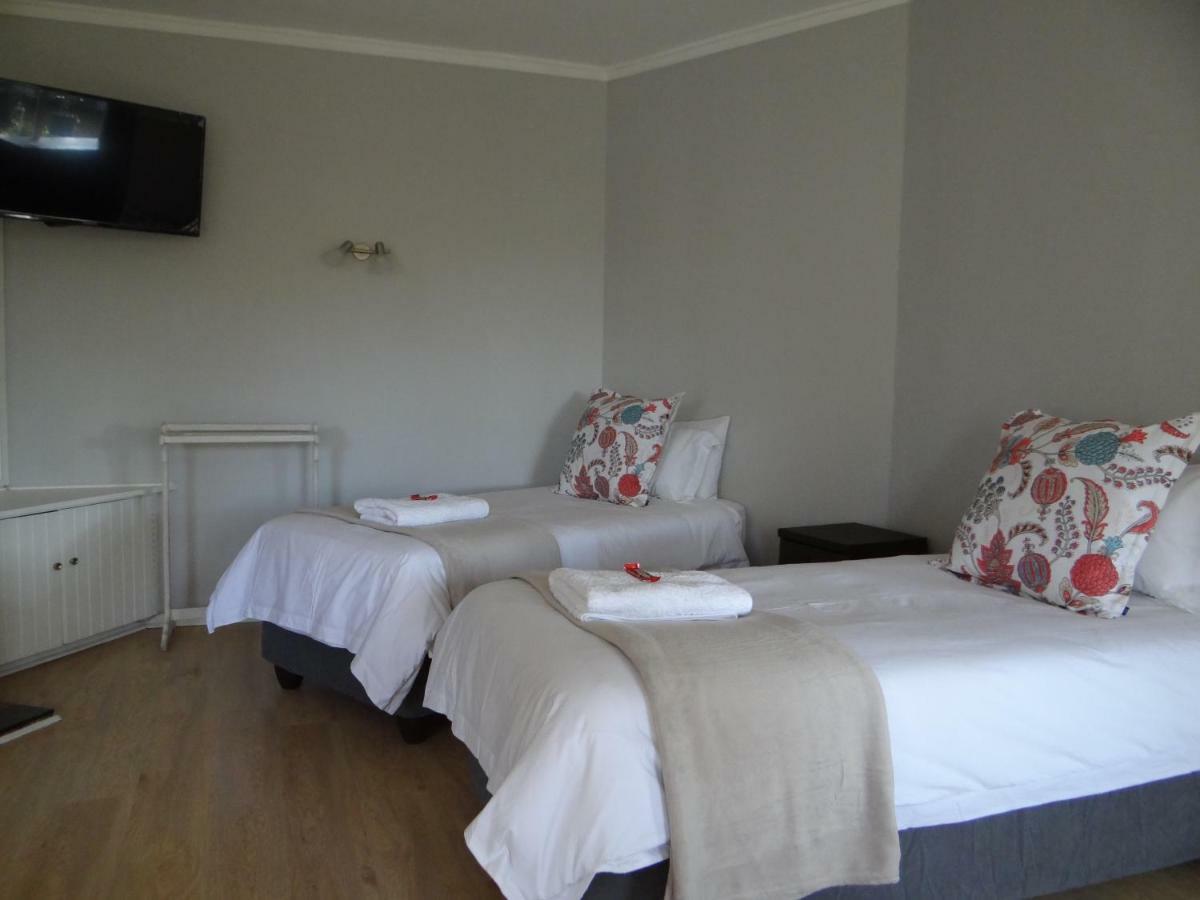Credo Guest House Bloemfontein Esterno foto