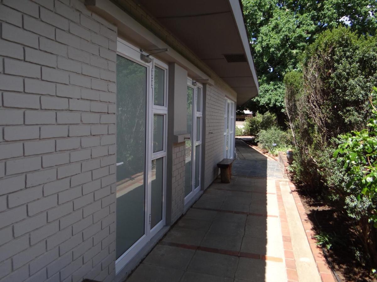 Credo Guest House Bloemfontein Esterno foto